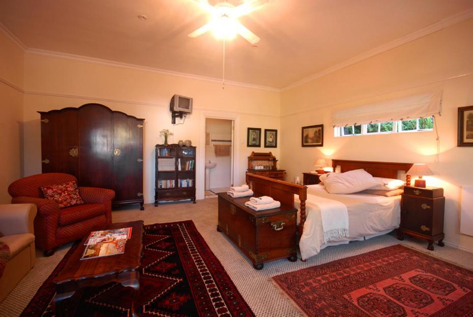Guinea Fowl Lodge Knysna Exterior foto